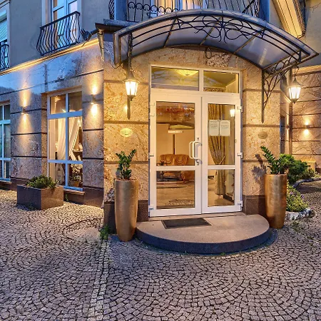 Palladium Hotel apartamentowy 3*