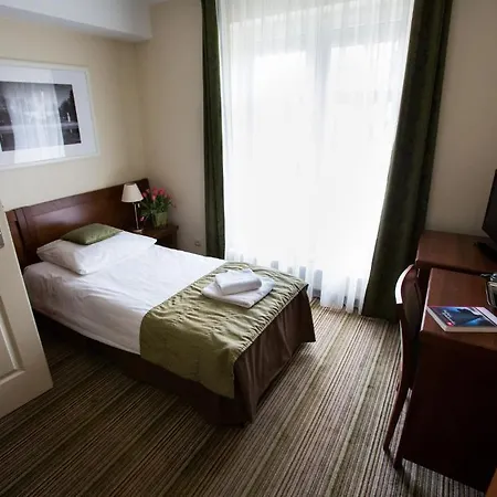 Palladium 3*