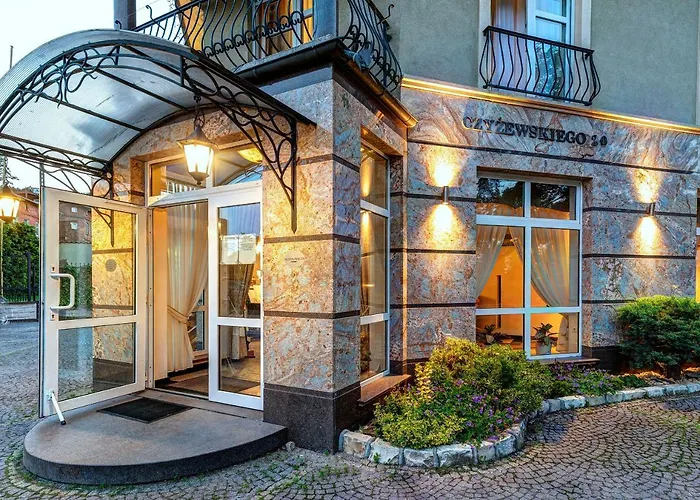 Palladium アパートホテル 3*